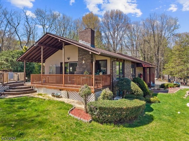 121 Doremus Rd, West Milford Twp., NJ 07438