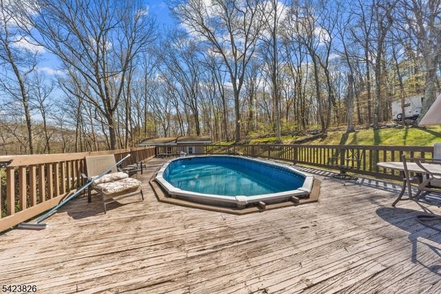 121 Doremus Rd, West Milford Twp., NJ 07438