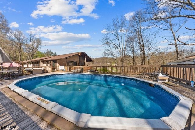 121 Doremus Rd, West Milford Twp., NJ 07438