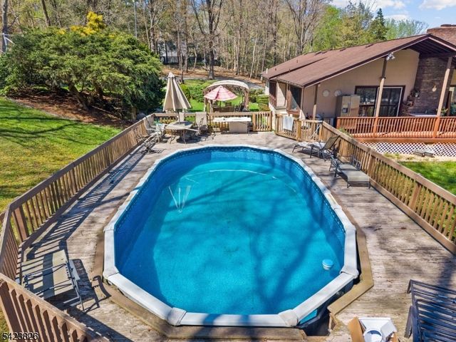 121 Doremus Rd, West Milford Twp., NJ 07438