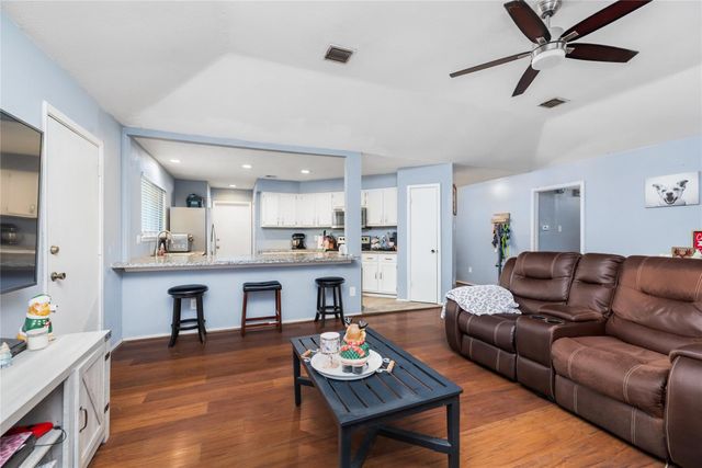 17458 Jolly Boat Drive, Crosby, TX 77532