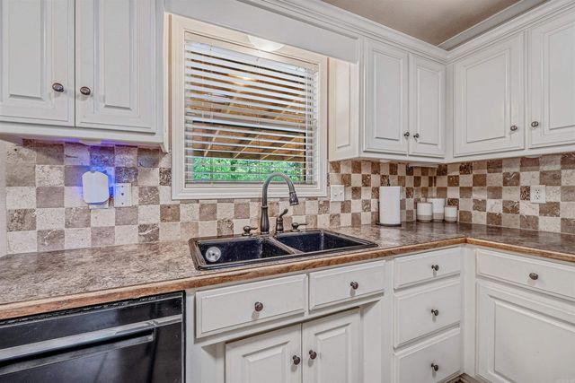 273 Creek View Drive, Austin, AR 72007