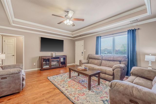 273 Creek View Drive, Austin, AR 72007