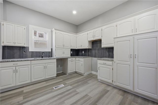17 N 15th Street, Kansas City, KS 66102
