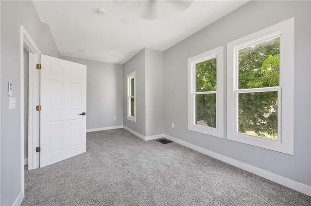 17 N 15th Street, Kansas City, KS 66102