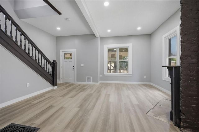 17 N 15th Street, Kansas City, KS 66102