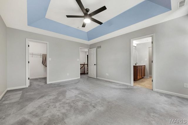 13107 Tesson Hollow Drive, St Louis, MO 63128