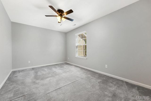 13107 Tesson Hollow Drive, St Louis, MO 63128