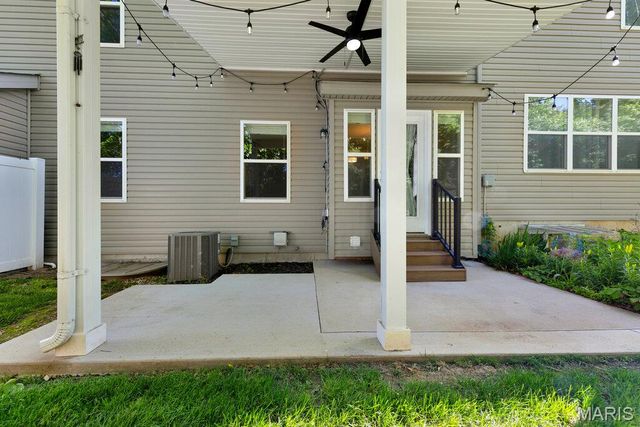 13107 Tesson Hollow Drive, St Louis, MO 63128