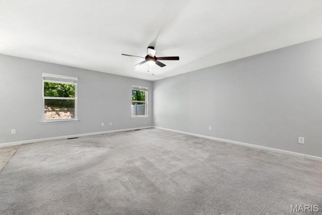 13107 Tesson Hollow Drive, St Louis, MO 63128