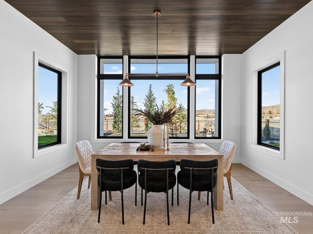 3671 N Harvest Moon Way, Eagle, ID 83616