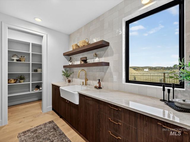 3671 N Harvest Moon Way, Eagle, ID 83616