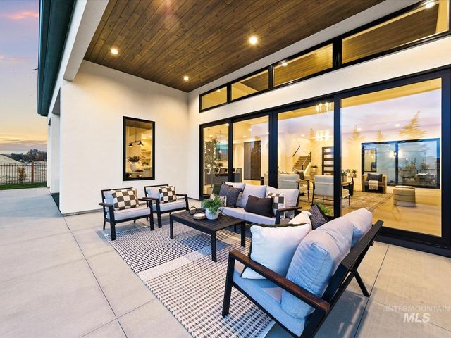 3671 N Harvest Moon Way, Eagle, ID 83616