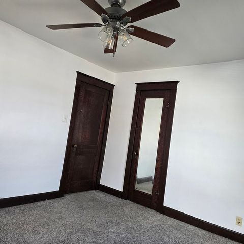 1173 W Pleasant Street, Freeport, IL 61032