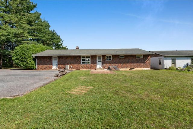 4210 Locust Drive, North Whitehall Twp, PA 18078