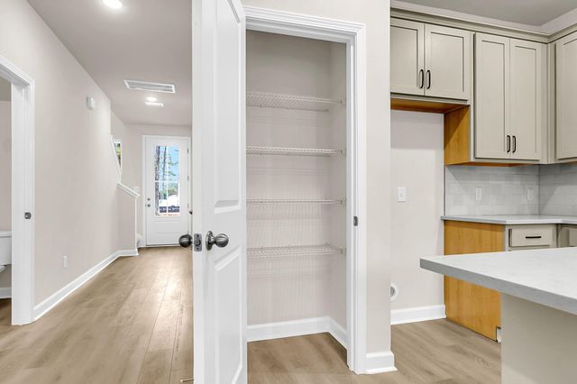 491 Martins Creek Boulevard, Summerville, SC 29485