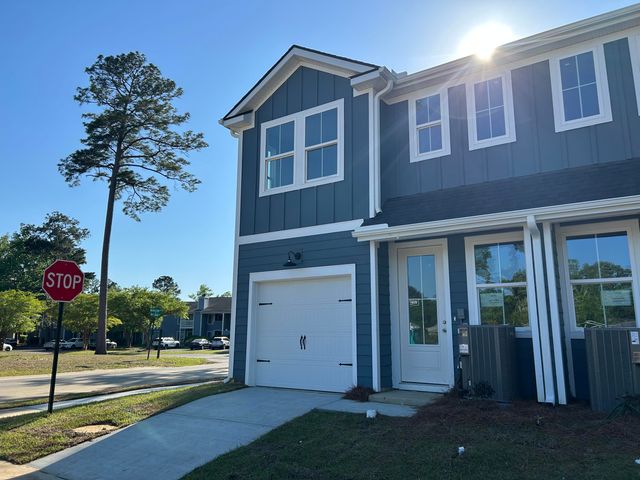 491 Martins Creek Boulevard, Summerville, SC 29485