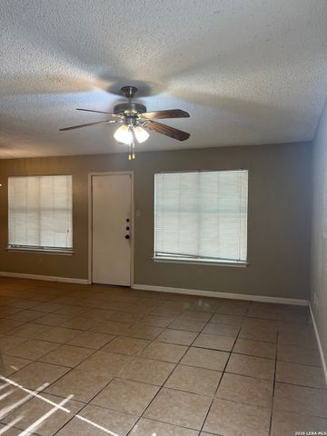 14406 Woods Hole, San Antonio, TX 78233