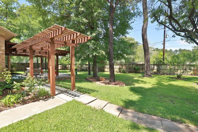 18006 Country Meadow Lane, Magnolia, TX 77355