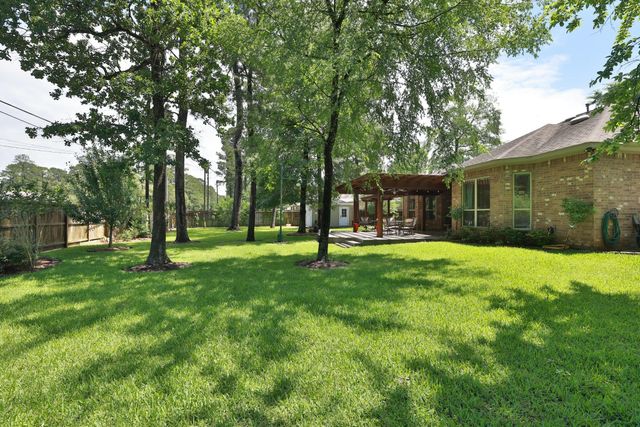 18006 Country Meadow Lane, Magnolia, TX 77355
