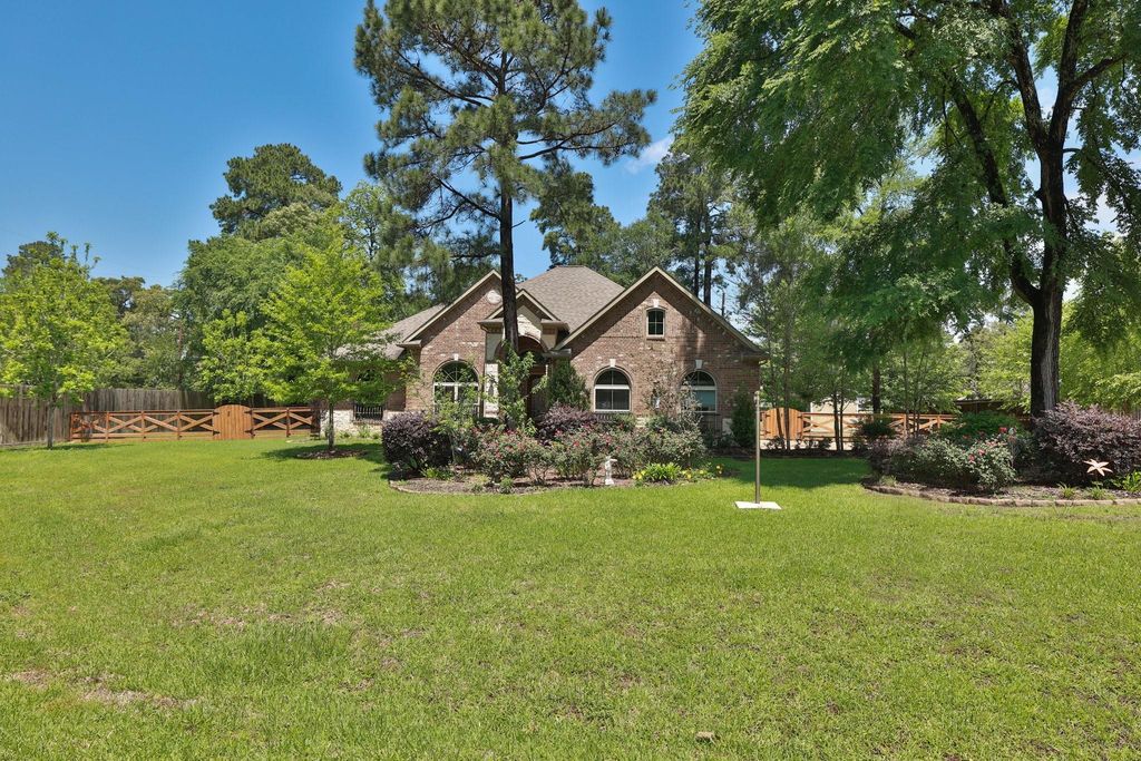 18006 Country Meadow Lane, Magnolia, TX 77355