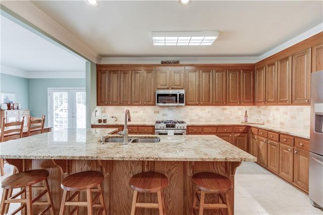 1770 Gleneden Court, Grayson, GA 30017