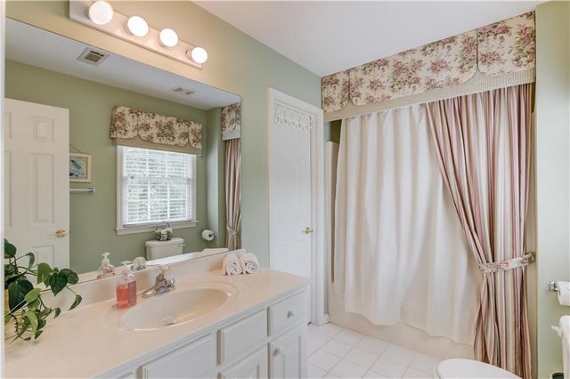 1770 Gleneden Court, Grayson, GA 30017