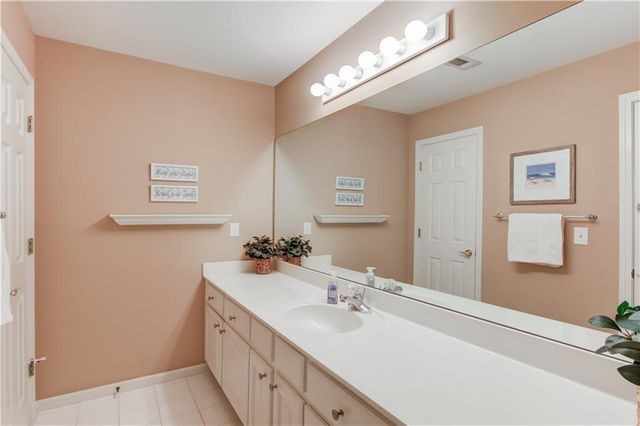 1770 Gleneden Court, Grayson, GA 30017