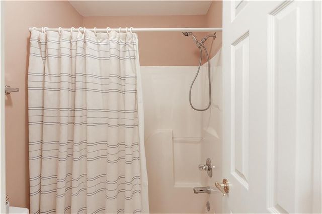 1770 Gleneden Court, Grayson, GA 30017