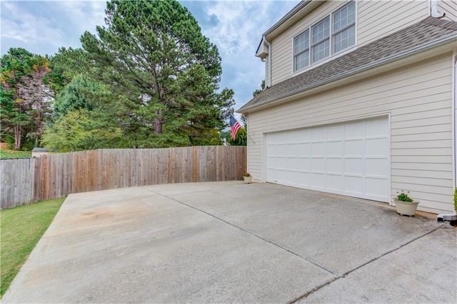 1770 Gleneden Court, Grayson, GA 30017