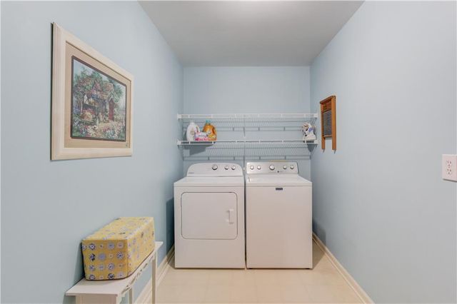 1770 Gleneden Court, Grayson, GA 30017