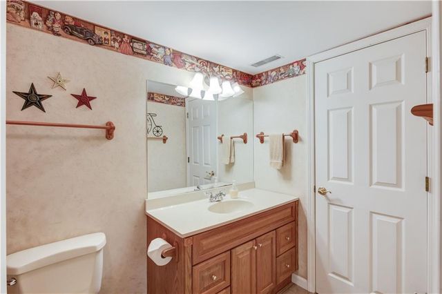 1770 Gleneden Court, Grayson, GA 30017