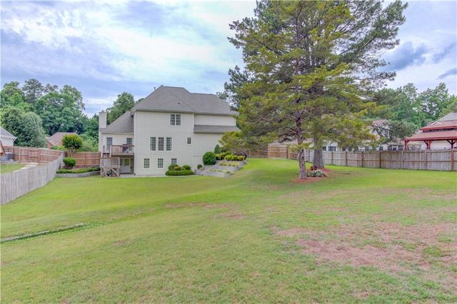 1770 Gleneden Court, Grayson, GA 30017
