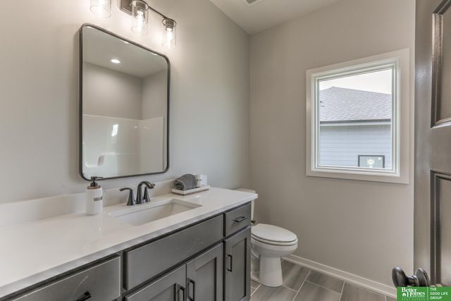 6517 S 214th Street, Elkhorn, NE 68022