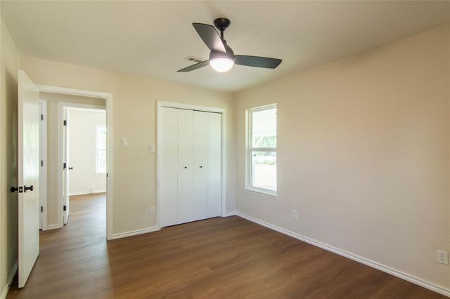 1635 Lakeview DR, Canyon Lake, TX 78133