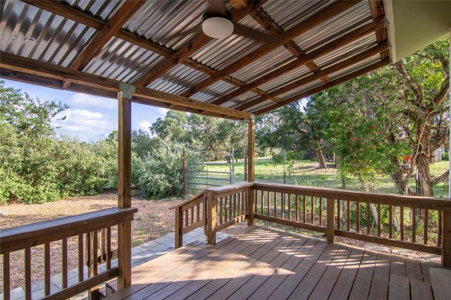 1635 Lakeview DR, Canyon Lake, TX 78133