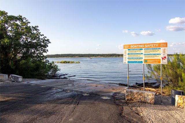 1635 Lakeview DR, Canyon Lake, TX 78133