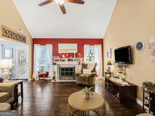 76 Kessle Lane, Dallas, GA 30132