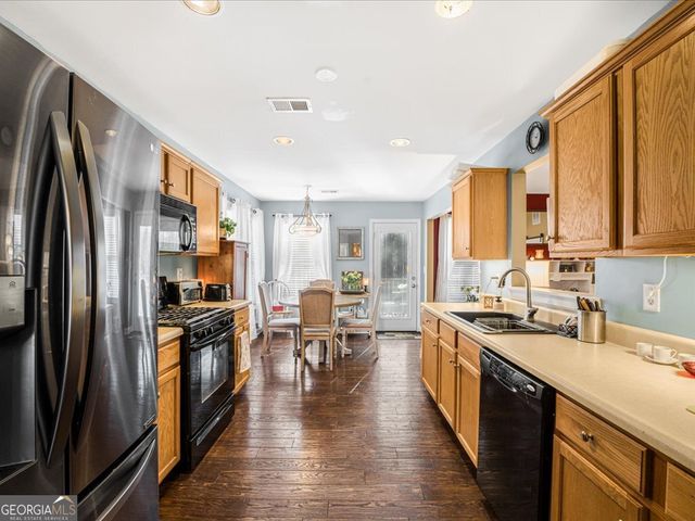 76 Kessle Lane, Dallas, GA 30132