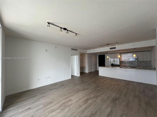 999 SW 1st Avenue 2405, Miami, FL 33130