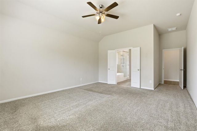 6422 Rolling Hills Road, Conroe, TX 77303