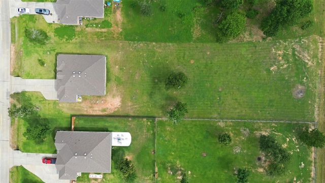 6422 Rolling Hills Road, Conroe, TX 77303