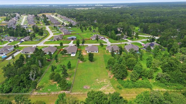 6422 Rolling Hills Road, Conroe, TX 77303