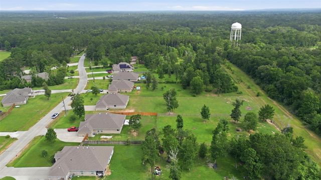 6422 Rolling Hills Road, Conroe, TX 77303