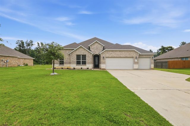 6422 Rolling Hills Road, Conroe, TX 77303