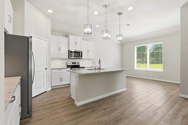 6422 Rolling Hills Road, Conroe, TX 77303