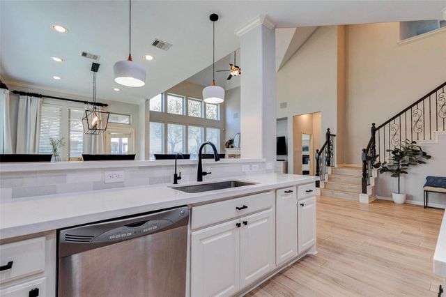 27511 Cinco Terrace Drive, Katy, TX 77494