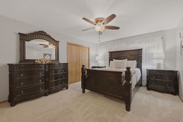 2502 S Lark Ln, Wichita, KS 67215