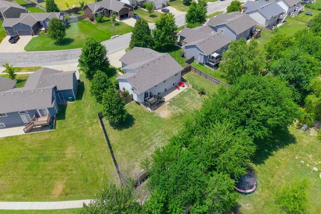 2502 S Lark Ln, Wichita, KS 67215