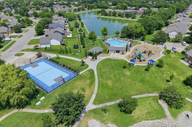 2502 S Lark Ln, Wichita, KS 67215